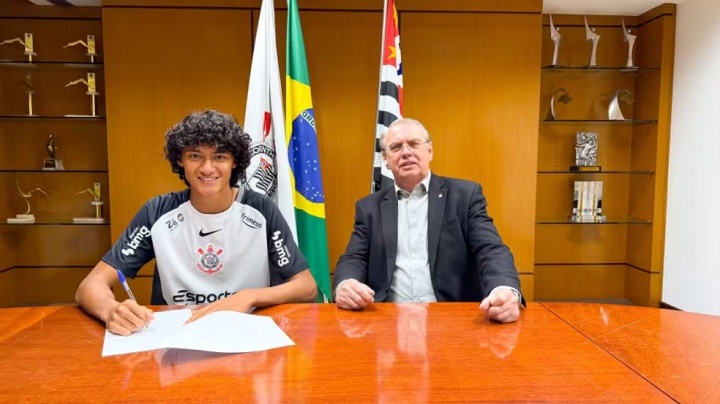 世界杯历史数据统计-巴媒：阿森纳密切关注科林蒂安16岁后卫马查多，已联系经纪人